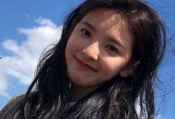 圈内爆料章若楠背景图